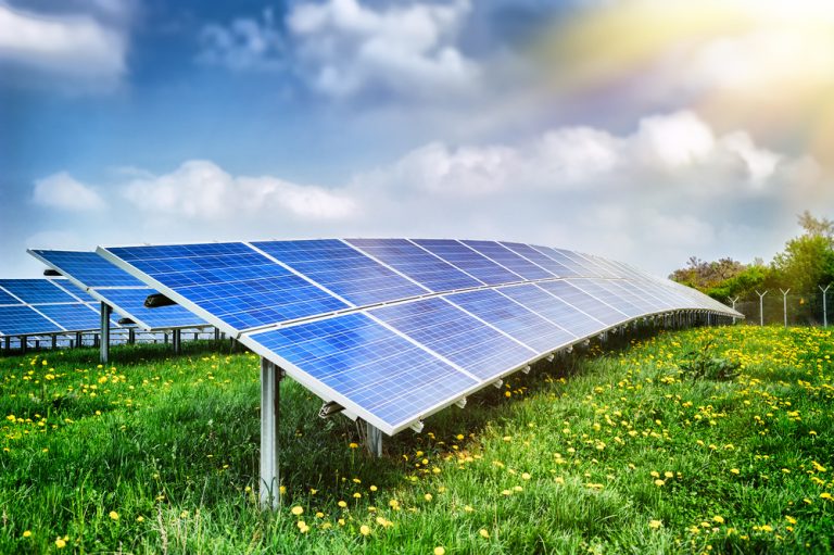 Energia solar fotovoltaica reduz custos com energia ao produtor rural