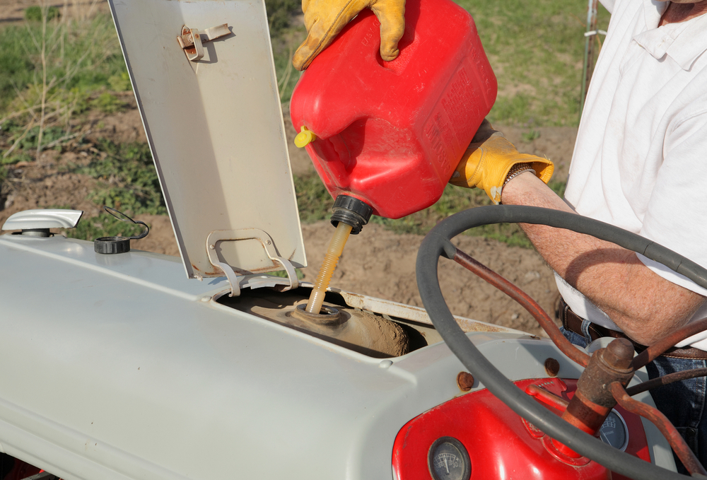 Alcance a eficiência de combustível em veículos a campo em 5 passos fáceis
