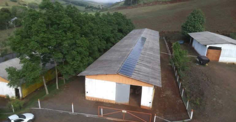 Empresário rural adquire sistema de energia solar através do Pronaf
