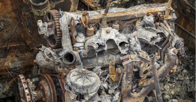 Fungos e bactérias vão estragar o motor do seu trator! A menos que você siga essas dicas agora mesmo!