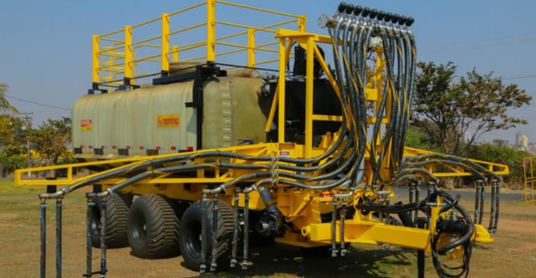 Melhore os resultados da lavoura com aplicador de vinhaça localizada
