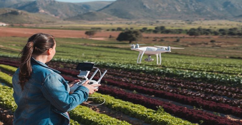 Drones para agricultura: regras simplificadas prometem um “boom” no campo