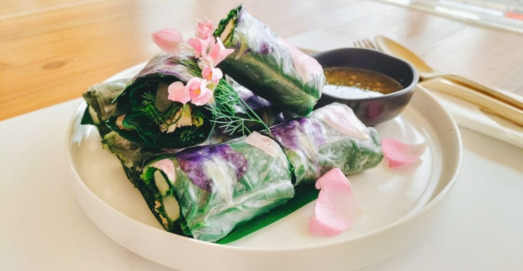 Flores comestíveis: como produzir com qualidade e transformar diversidade em renda no campo