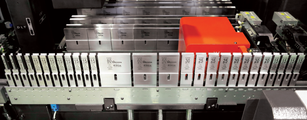 Máquina de dobra metálica com alta tecnologia: os diferenciais