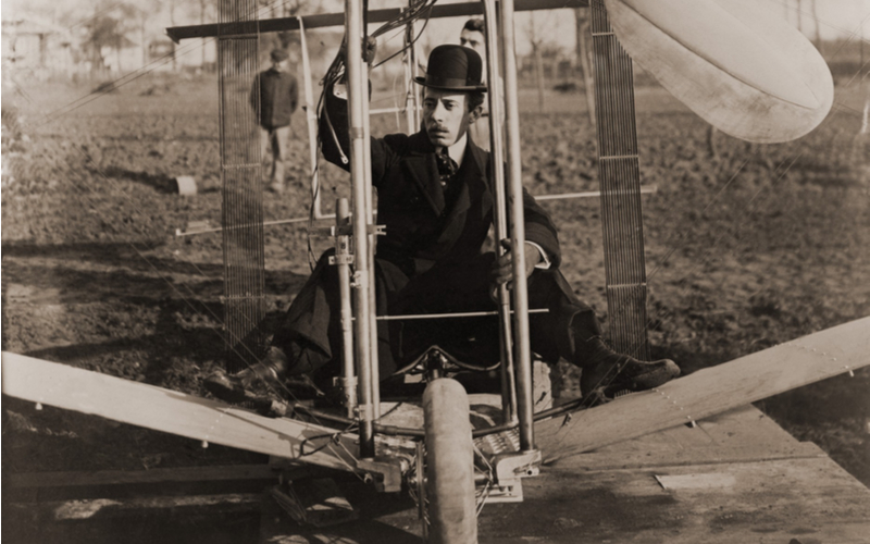 Inovação, persistência e tecnologia: o legado de Santos Dumont para a Indústria