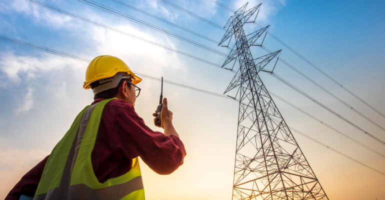 A importância das redes elétricas inteligentes para a indústria