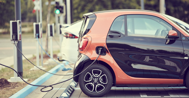 Vendas de carros elétricos crescem e podem chegar a 150 mil veículos em 2024