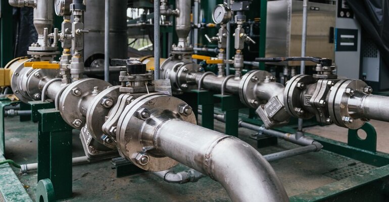 Locação de equipamentos industriais: essa opção vale a pena?