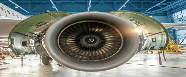 turbina produzida por indústria aeroespacial vista de frente