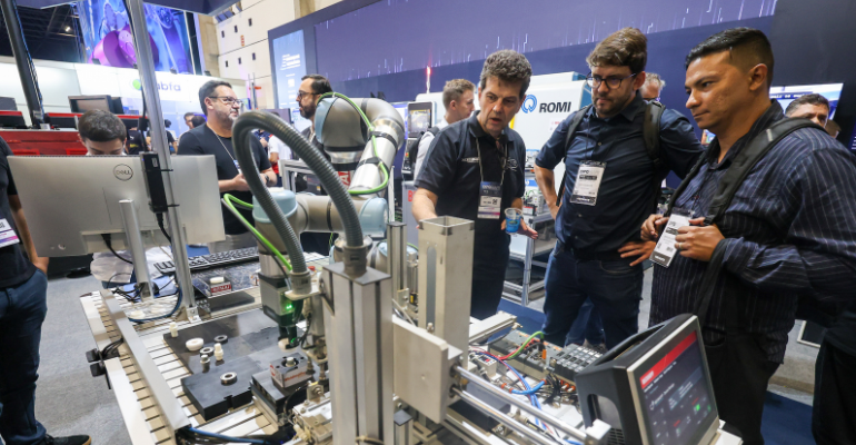 Demonstrador da Indústria 4.0 aponta os caminhos da maturidade tecnológica