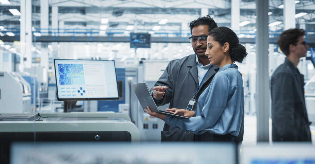 Fim do crachá fixo? Indústria 4.0 acelera adesão a modelo de contratação por projeto no Brasil