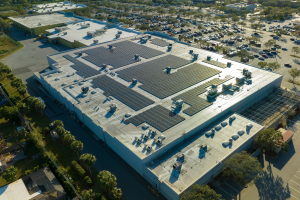 implantação de painéis solares em indústrias metalmecânicas