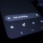 Ferramenta de IA generativa em tela de smartphone