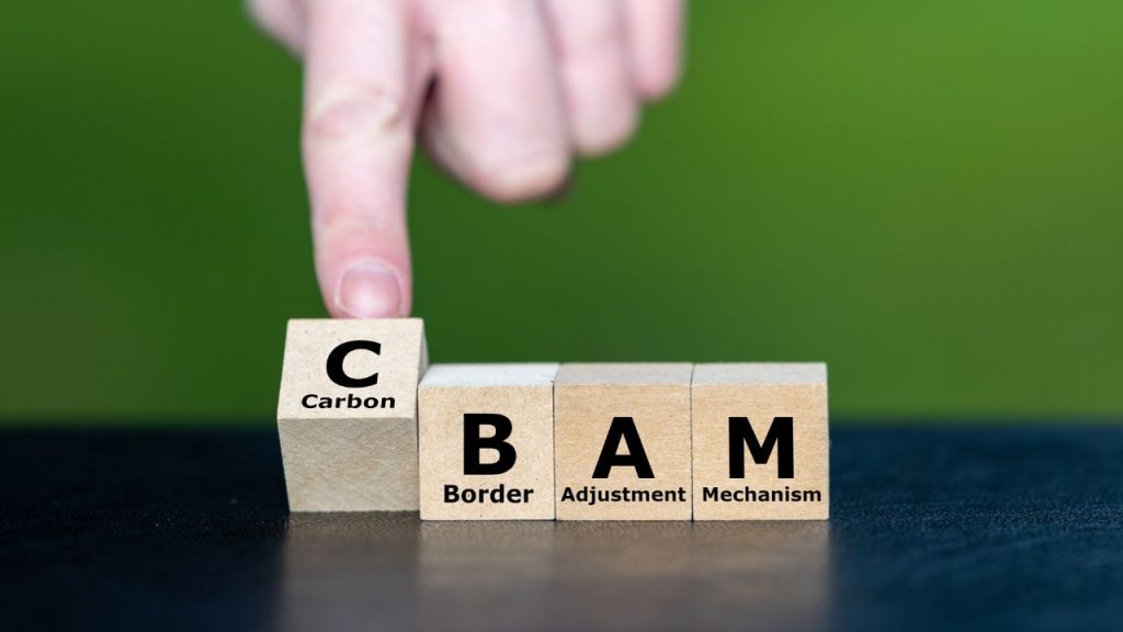Como a Taxação de Carbono (CBAM) da União Europeia pode transformar a exportação da indústria metalmecânica brasileira