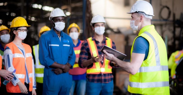 Treinamento de segurança para sua equipe de obra