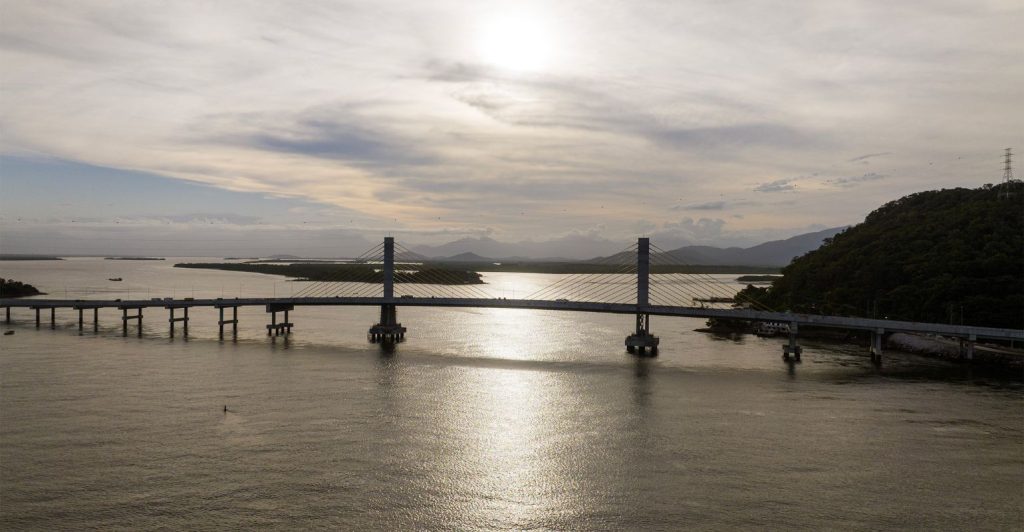 Primeira ponte do Brasil feita 100% de concreto autodensável é construída no Paraná
