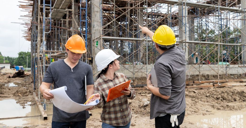 Gestão digital transforma canteiros de obras com eficiência e redução de custos