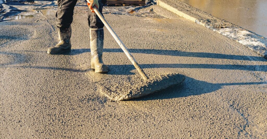Controle do concreto aos 63 dias reduz custos e impactos ambientais