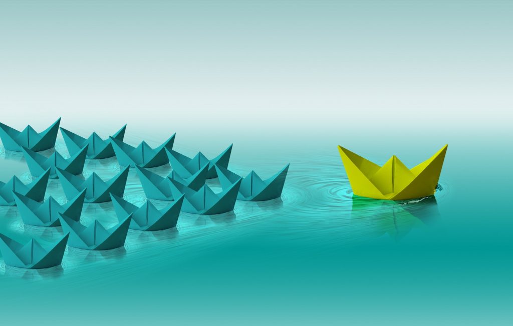 4 modos de pensar que destacam um profissional de sublimação