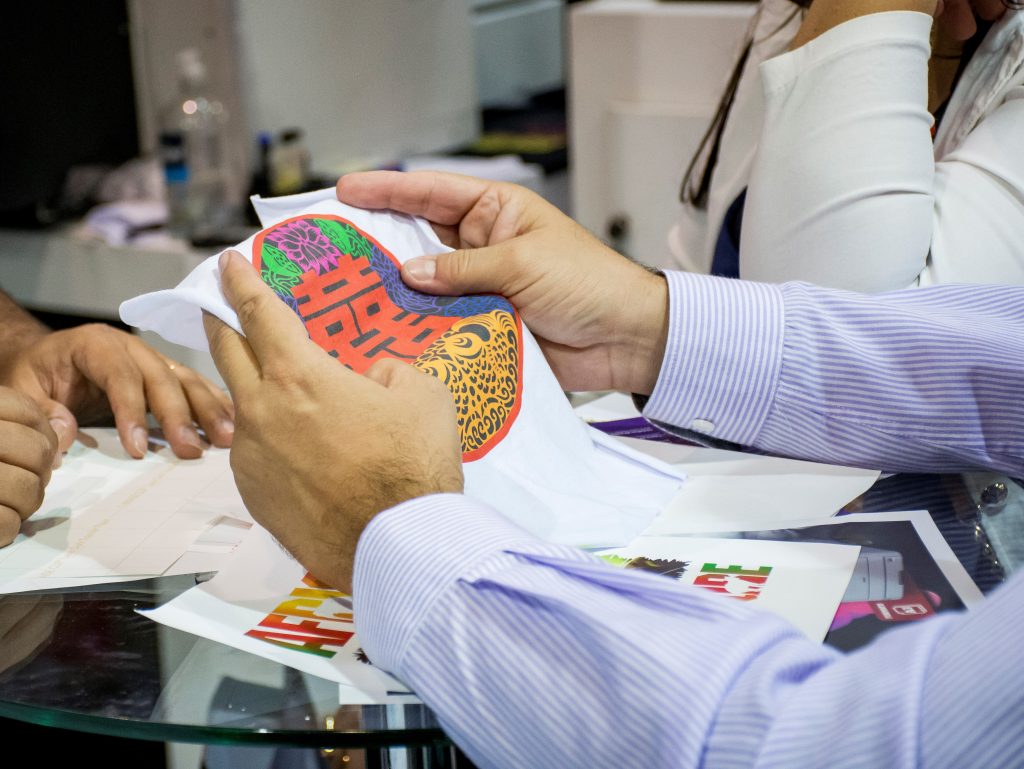 Por que confecções devem investir em impressão digital têxtil? Entenda