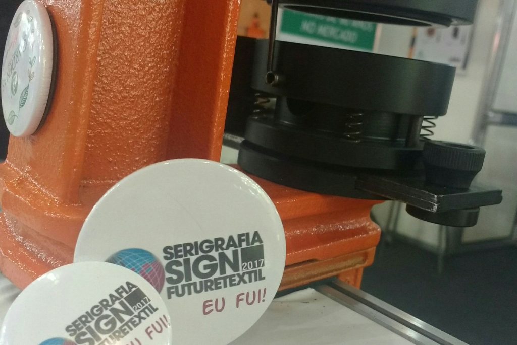 kits para fabricação de bottons de baixo investimento inicial são destaque na Serigrafia SIGN