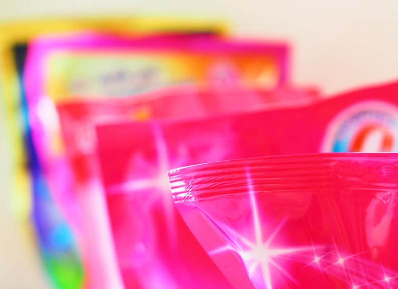 Versátil, serigrafia é alternativa para impressão em diversos tipos de embalagens