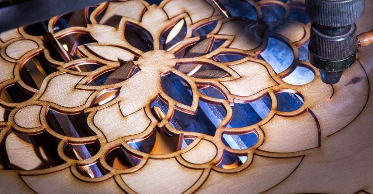 Personalizados: dicas para lucrar com corte e gravação a laser