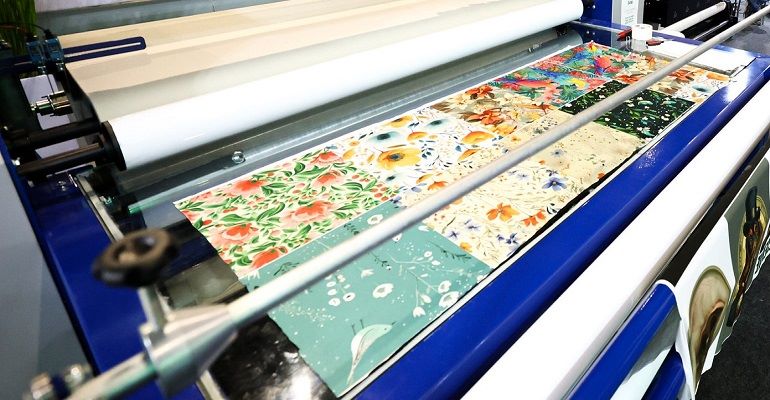 Estampas que contam histórias: Narrativas Visuais na moda Brasileira