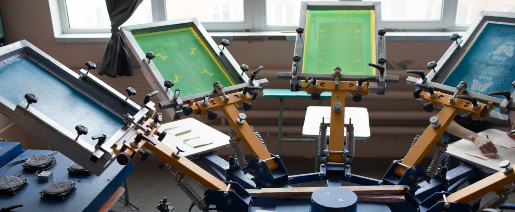 Carrossel de serigrafia: o que é e como pode beneficiar seu negócio?