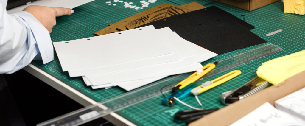 Guia essencial: as ferramentas indispensáveis da papelaria personalizada