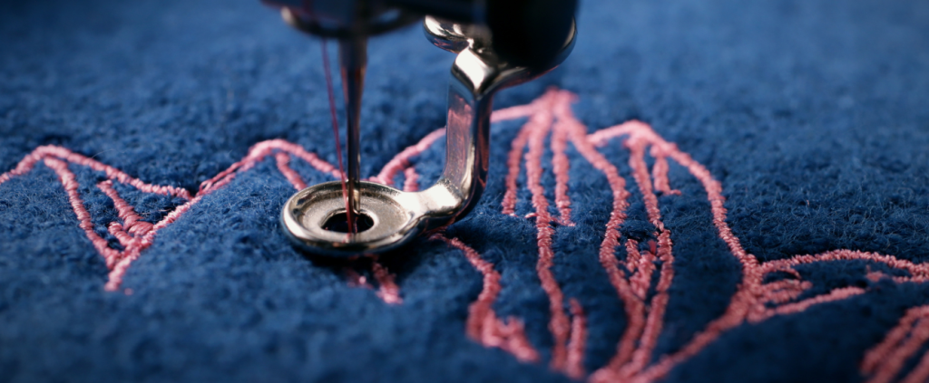 Bordado em relevo: descubra se essa técnica é o diferencial que seu negócio precisa