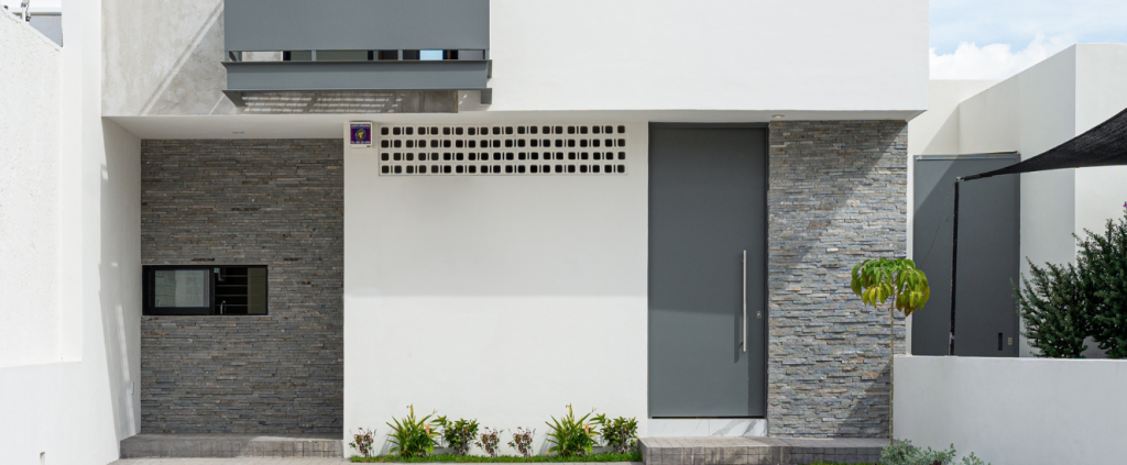 Portas em ACM: tendência que une design, durabilidade e inovação