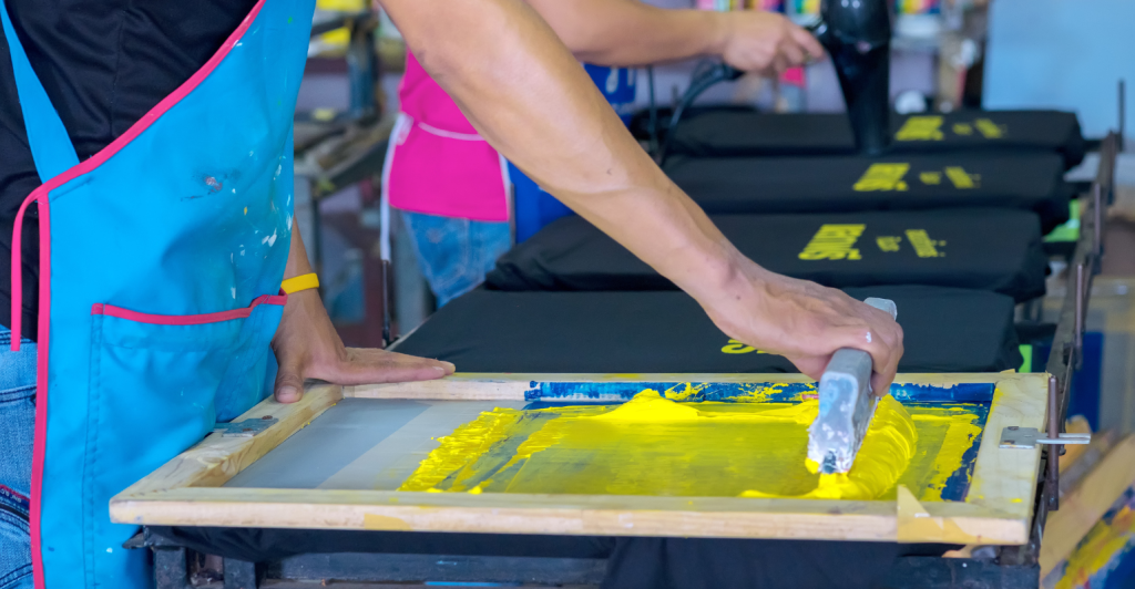 Guia de texturas e acabamentos especiais na serigrafia