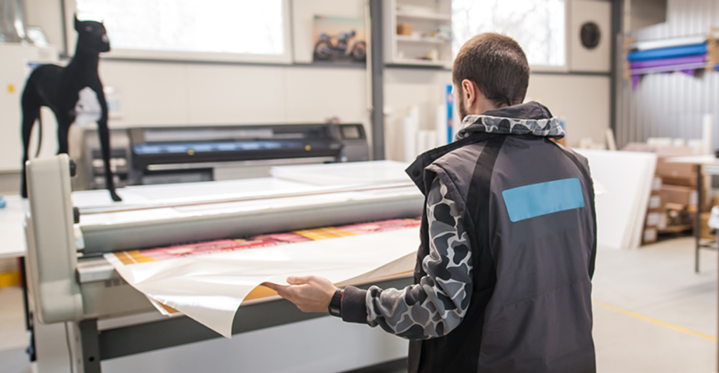 Guia de substratos para impressão digital: tipos de materiais, usos e compatibilidade