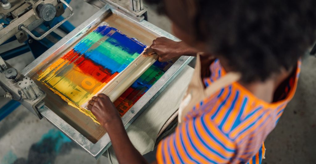 Como começar na serigrafia: dicas práticas para partir do zero