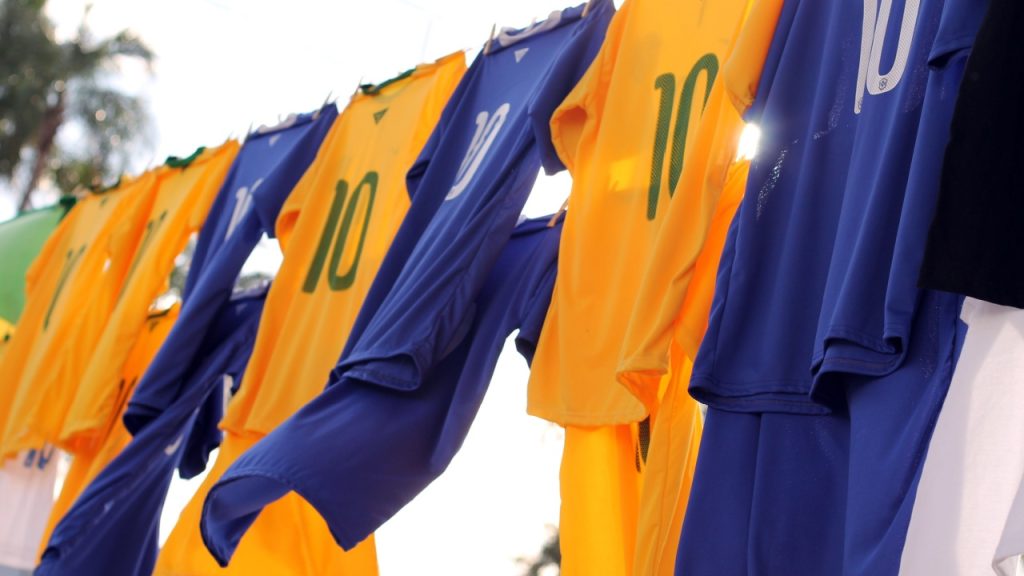 Copa do Mundo deve aquecer demanda por produtos personalizados