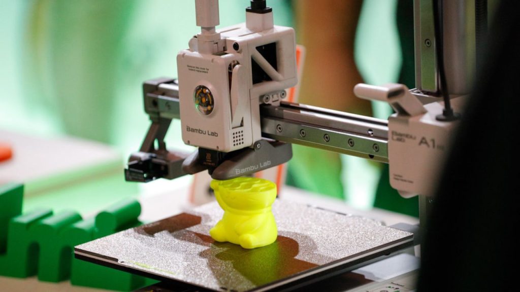Inteligência artificial otimiza processos, mas não substitui conhecimento técnico na impressão 3D