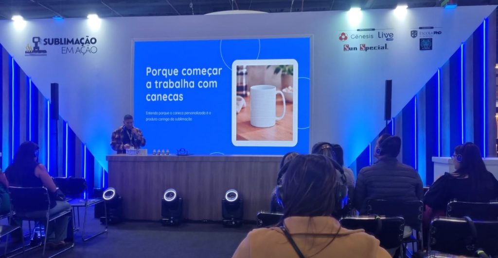 Espaço “Sublimação em Ação” destaca oportunidades para empreendedores: ‘Que tal uma caneca de café?’