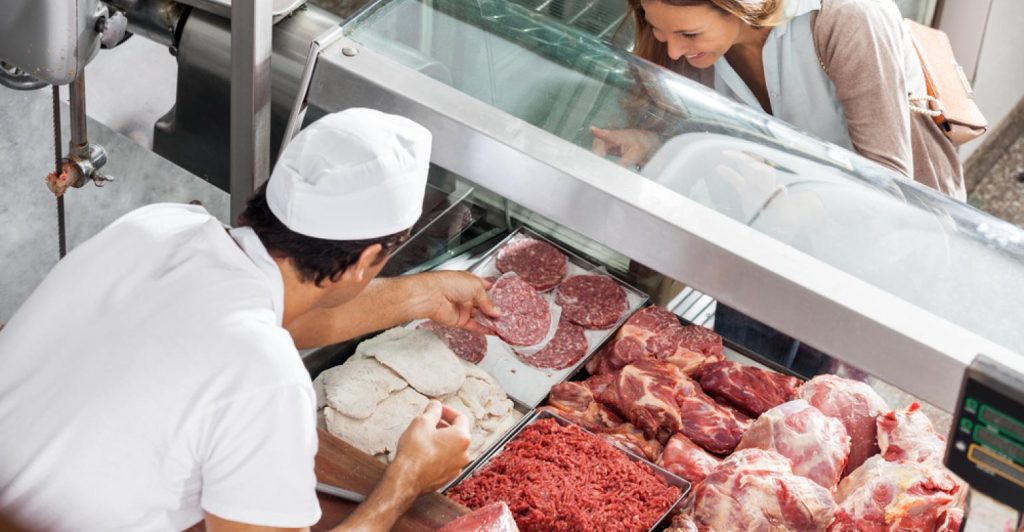 Qual o papel dos profissionais do setor para ajudar no combate aos mitos da carne?