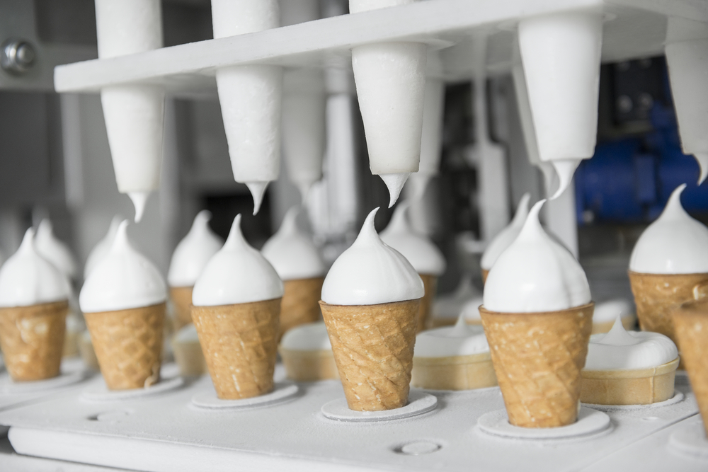 Já pensou em terceirizar sua produção de sorvetes? Veja como começar