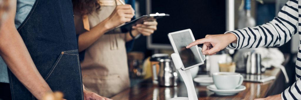 E-book: Como otimizar mão de obra com tecnologia no mercado food service