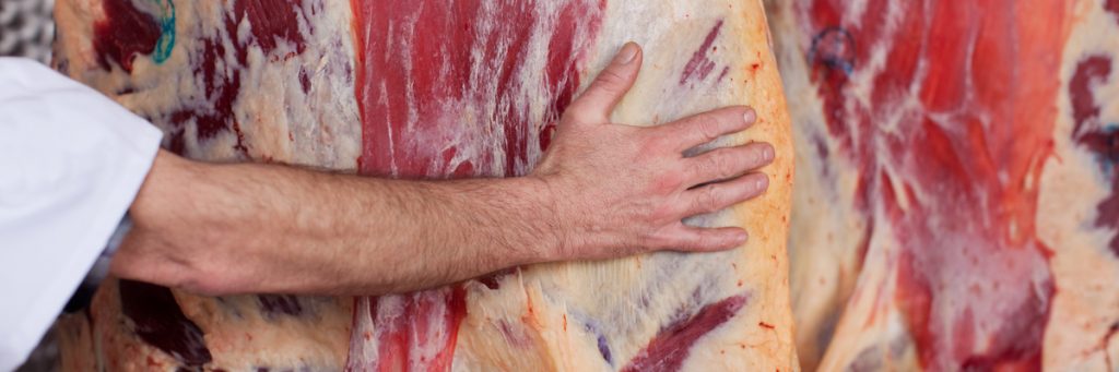 Infográfico: Principais erros no estoque de açougues