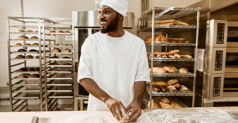 A produção alimentícia e o desafio de fazer mais com menos.jpg