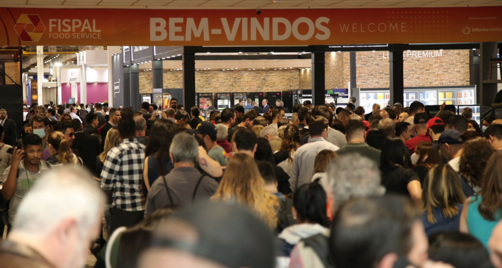 Primeiro dia da Fispal Food Service e Fispal Sorvetes 2022 marca reencontro do setor de alimentação fora do lar