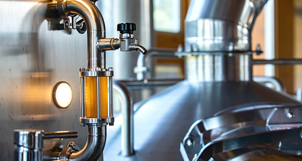 Visitas técnicas exclusivas a cervejarias empolgam profissionais