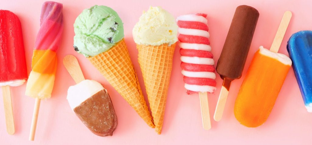 Qual a diferença entre sorvete e gelato? Confira características e inovações no mercado