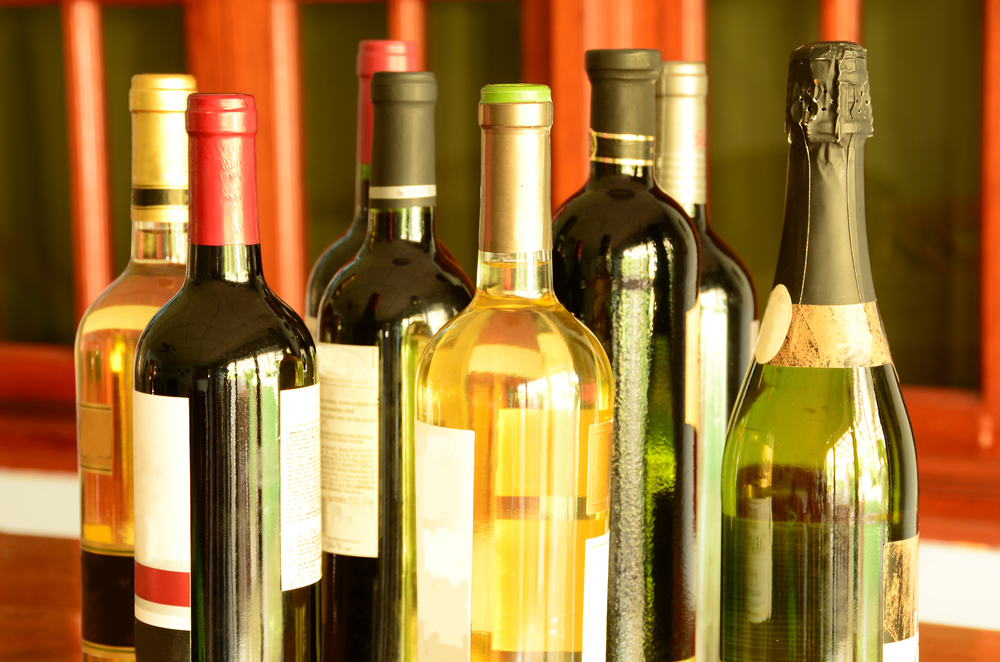 Como escolher o tipo certo de garrafa de vinho