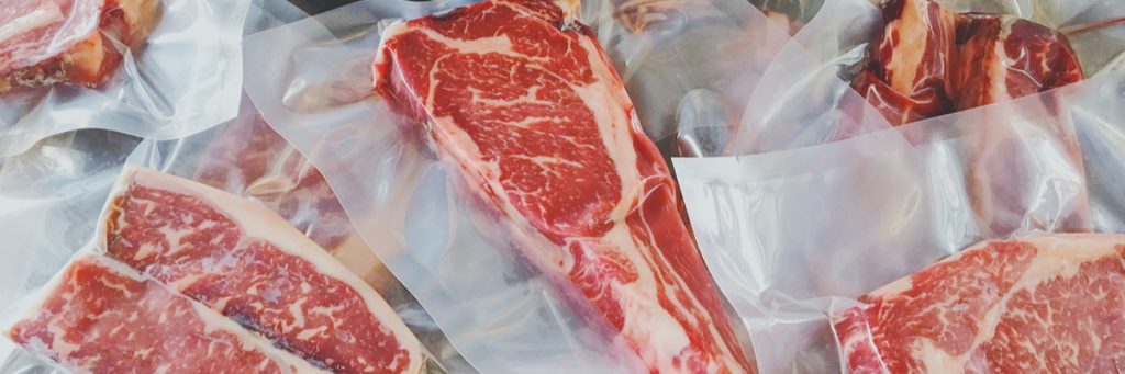 Infográfico: Como escolher uma embalagem para proteína animal