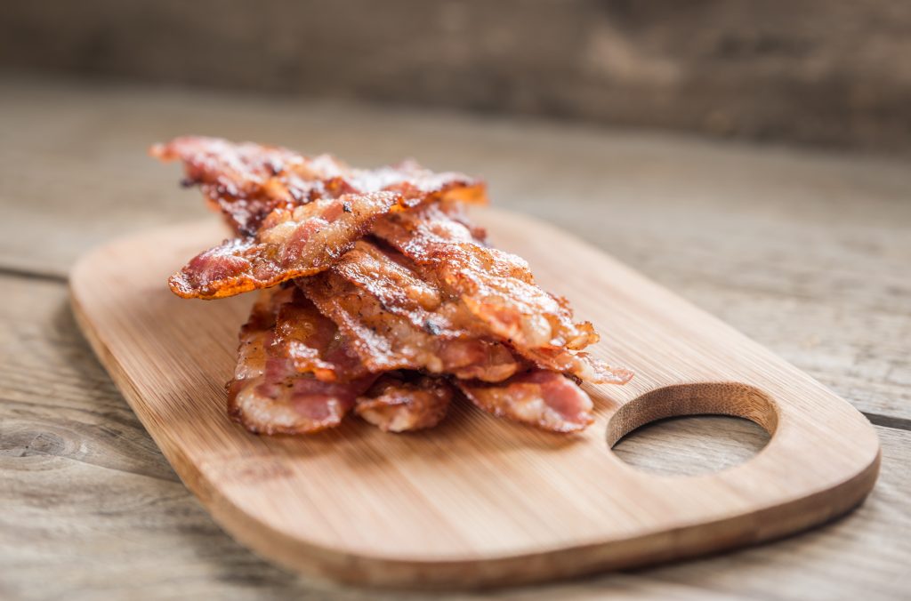 Principais cuidados na hora de produzir bacon artesanalmente
