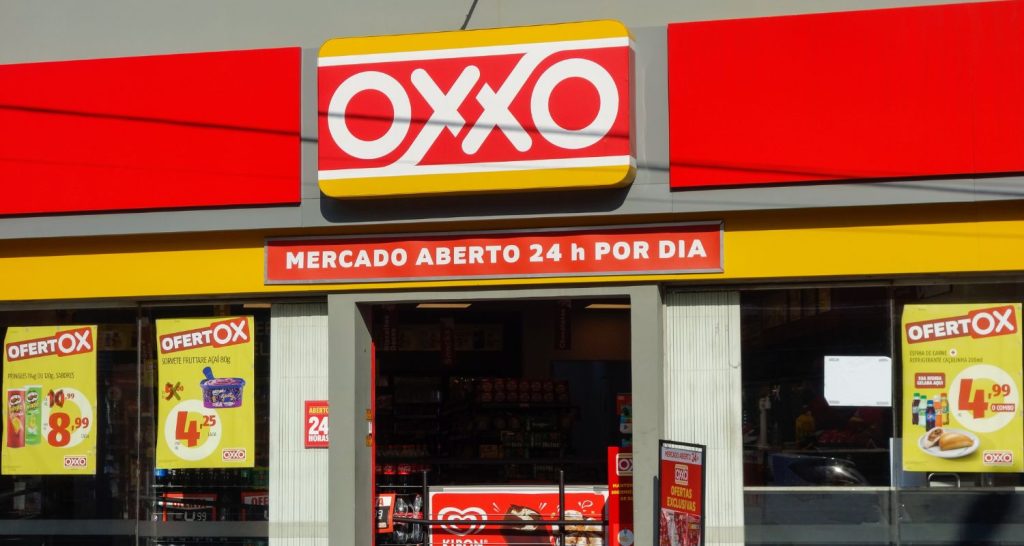 Oxxo se diz ‘bom vizinho’ e quer ‘vínculo emocional’ com brasileiros